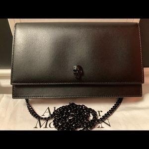ALEXANDER McQUEEN Medium Skull Bag